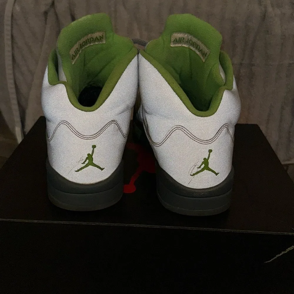 Air Jordan 5 Gray Green Sneakers
